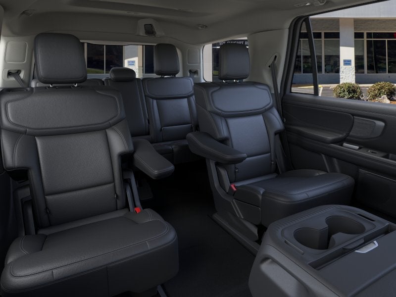 2026 Ford Expedition Platinum®
