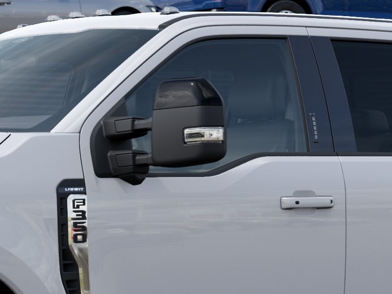 2027 Ford Super Duty F-350® Lariat®