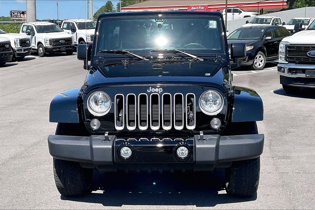 2016 Jeep Wrangler Unlimited Sahara