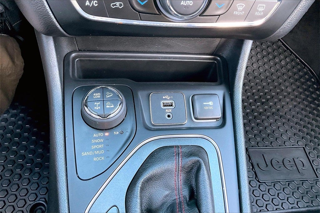 2019 Jeep Cherokee Trailhawk