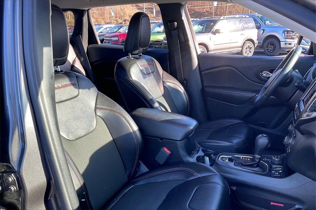 2019 Jeep Cherokee Trailhawk