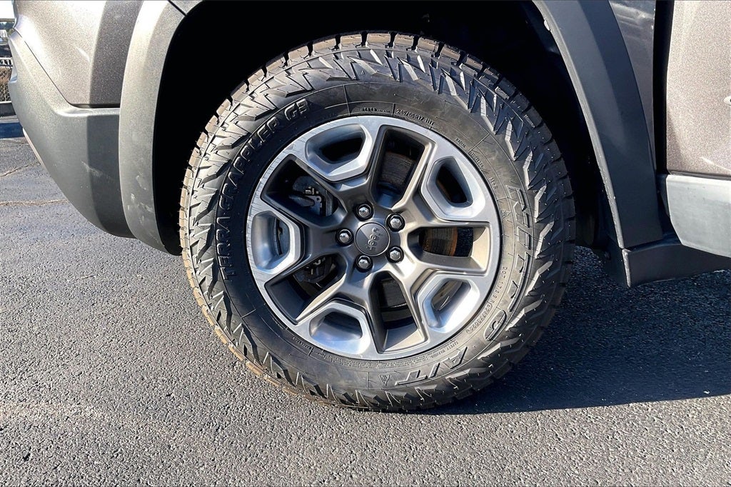 2019 Jeep Cherokee Trailhawk