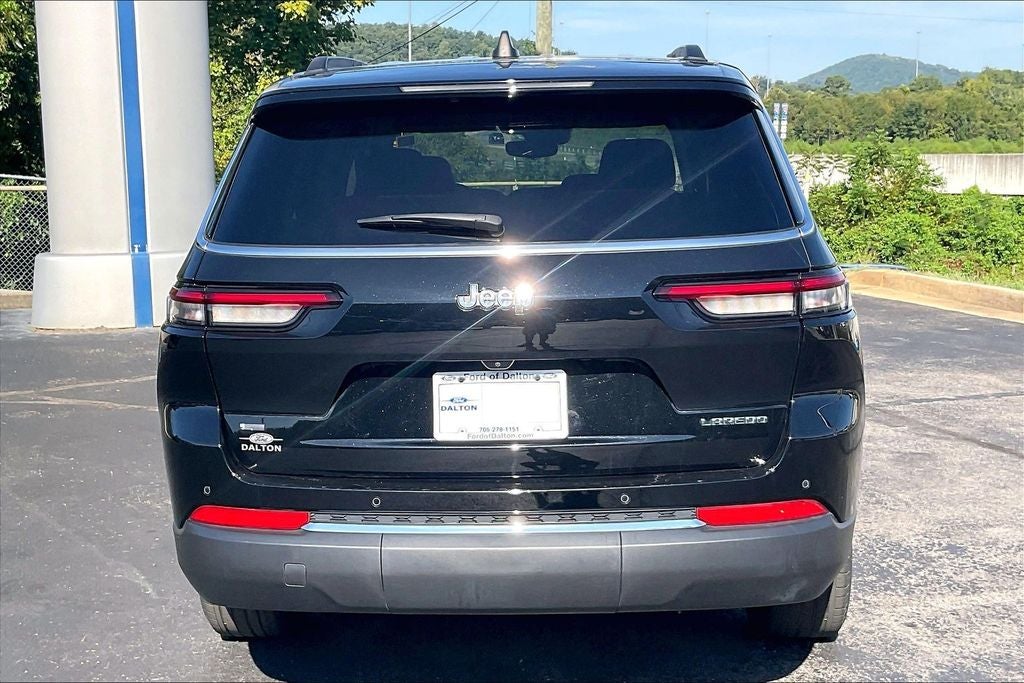2023 Jeep Grand Cherokee L Laredo