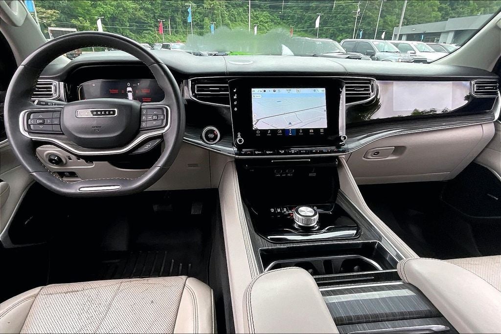 2022 Jeep Wagoneer Series II