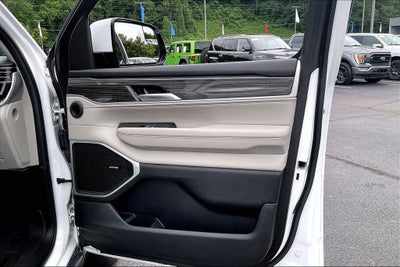 2022 Jeep Wagoneer Series II