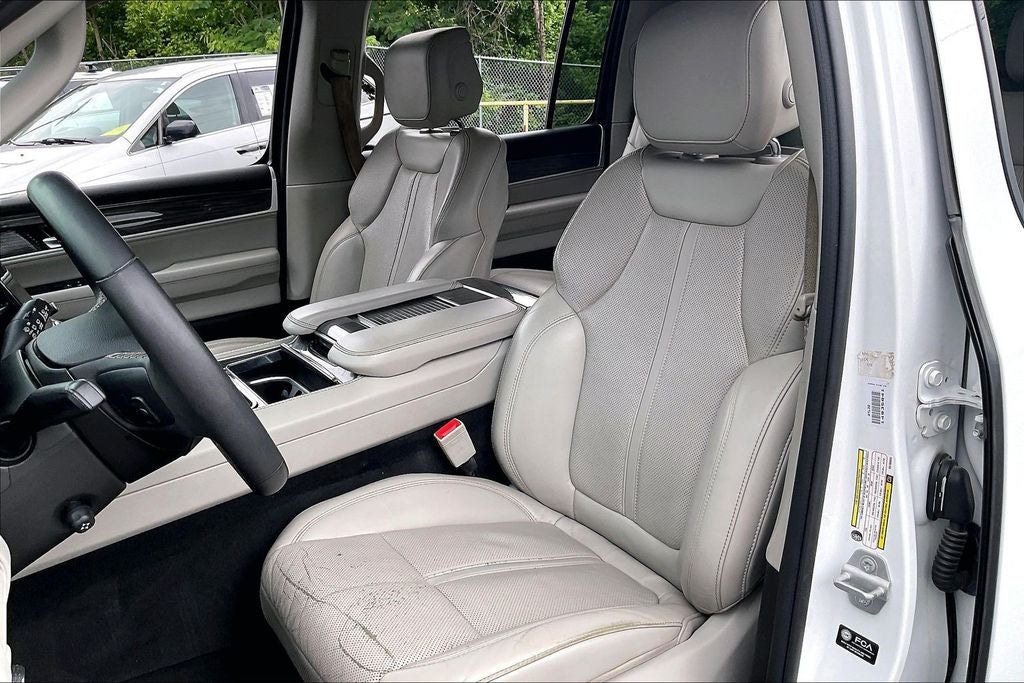 2022 Jeep Wagoneer Series II