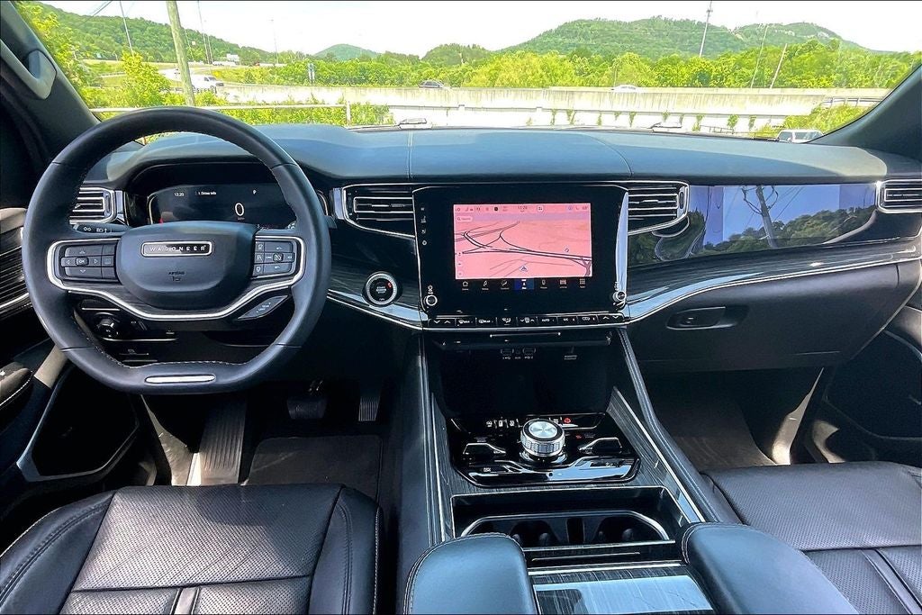 2022 Jeep Wagoneer Series III