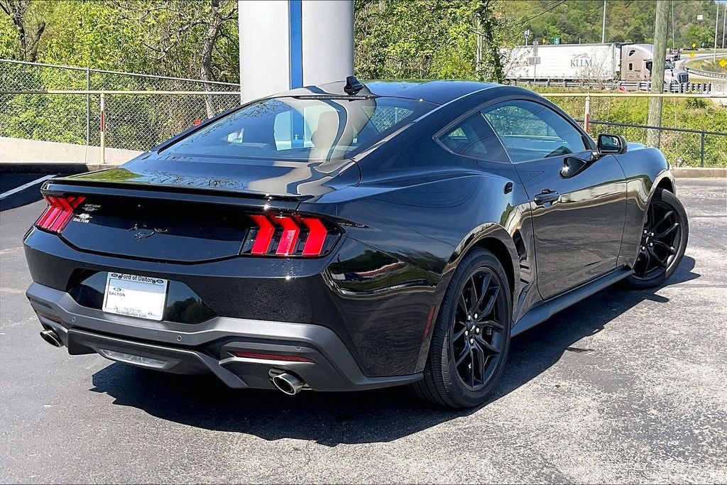 2025 Ford Mustang EcoBoost