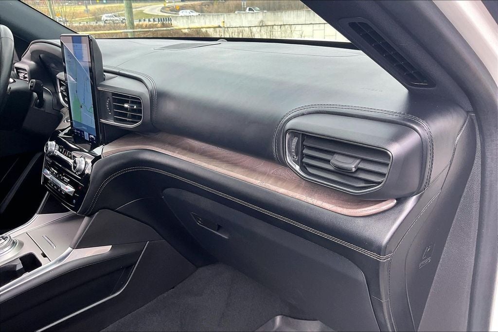 2022 Ford Explorer Platinum