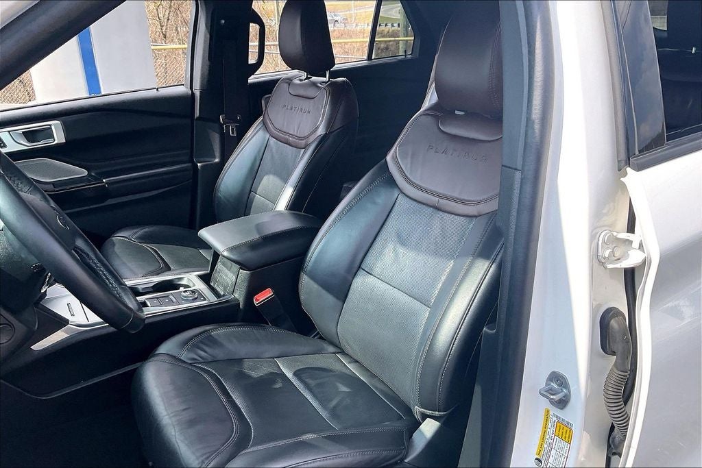 2022 Ford Explorer Platinum