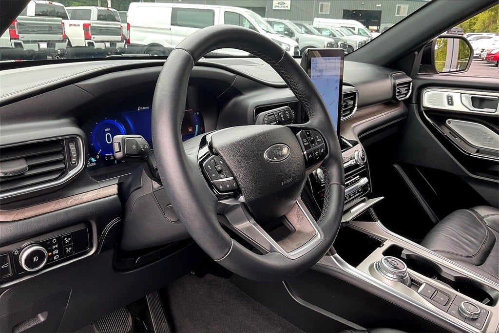 2023 Ford Explorer Platinum