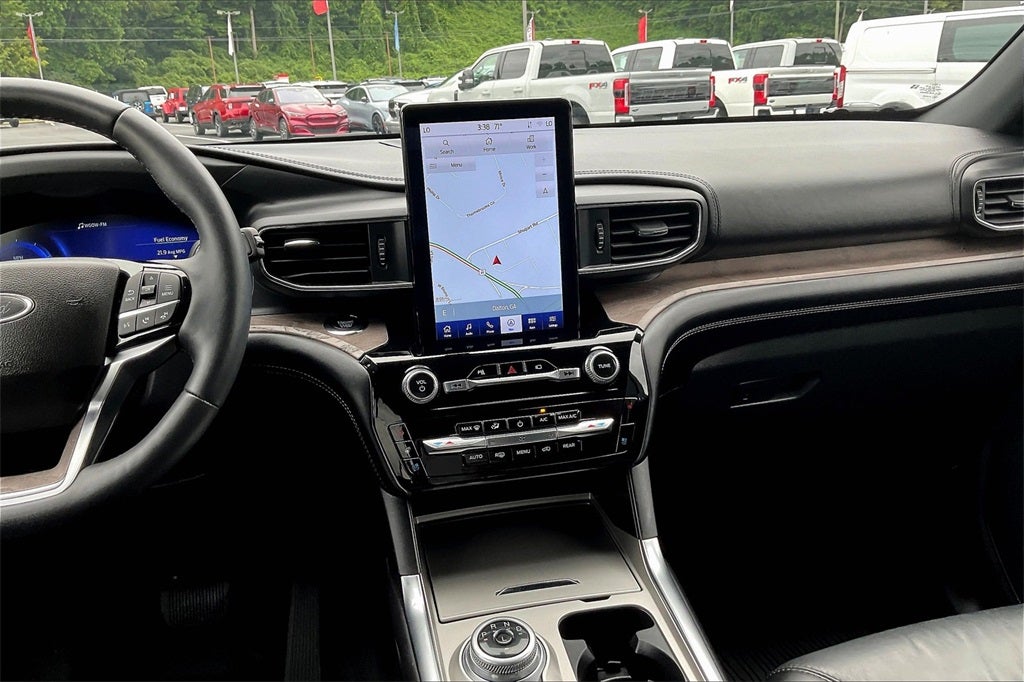 2023 Ford Explorer Platinum