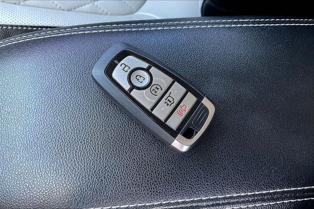 2023 Ford Escape Plug-In Hybrid Base