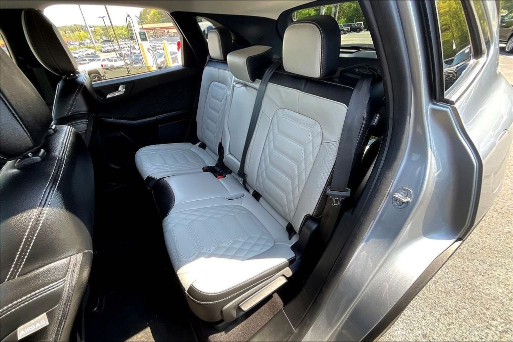 2023 Ford Escape Plug-In Hybrid Base