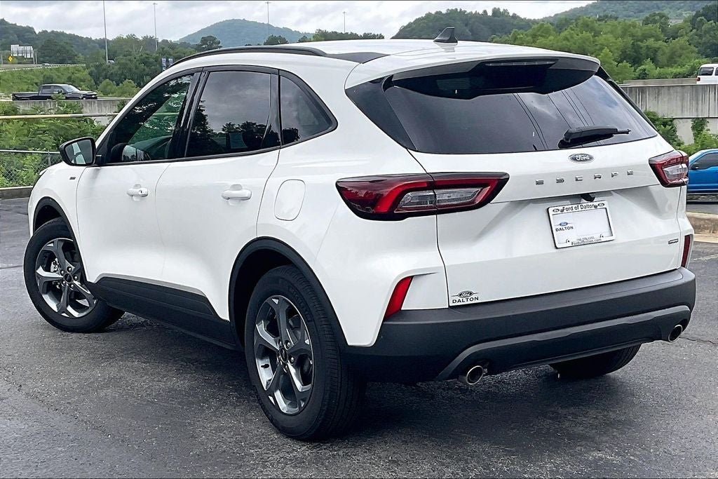 2025 Ford Escape Hybrid ST-Line