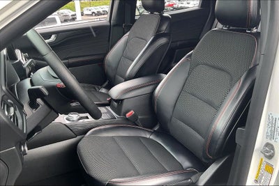 2025 Ford Escape Hybrid ST-Line
