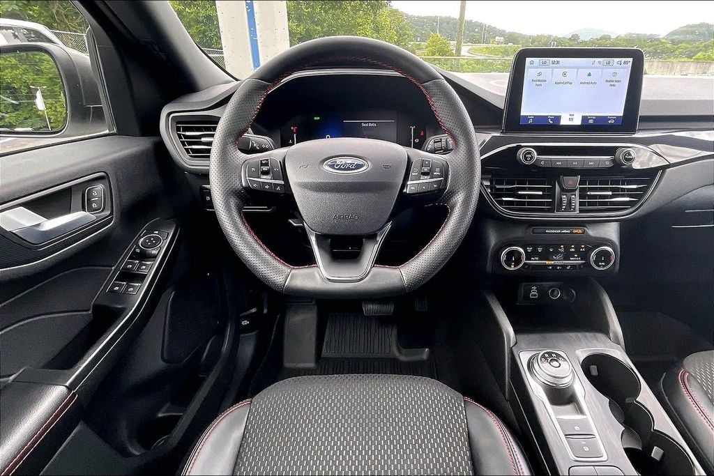 2025 Ford Escape Hybrid ST-Line