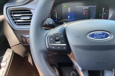 2025 Ford Escape Hybrid ST-Line