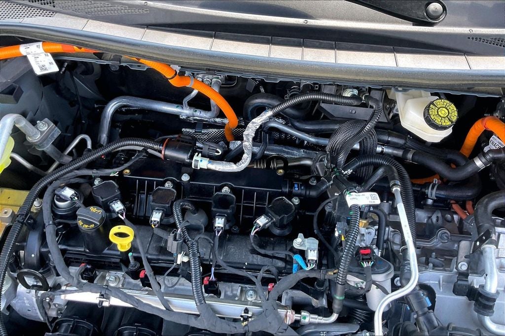 2025 Ford Escape Hybrid ST-Line