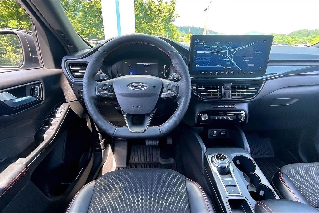 2025 Ford Escape Hybrid ST-Line
