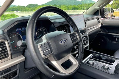 2024 Ford Expedition Max XLT