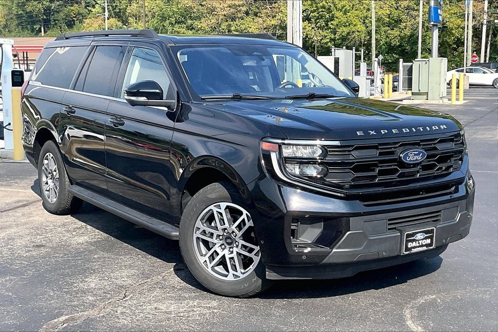 2025 Ford Expedition Max Active