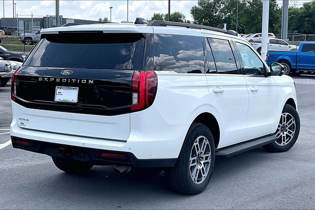 2025 Ford Expedition Active