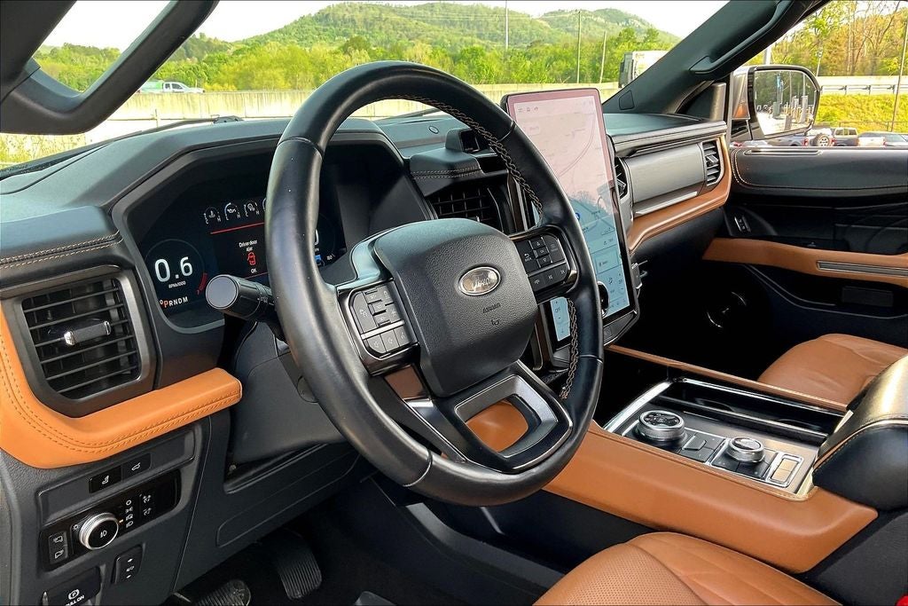 2023 Ford Expedition Platinum