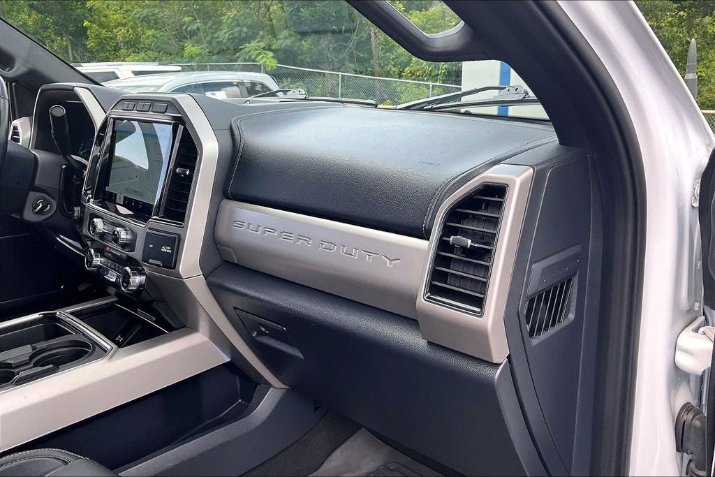 2022 Ford F-250SD Lariat