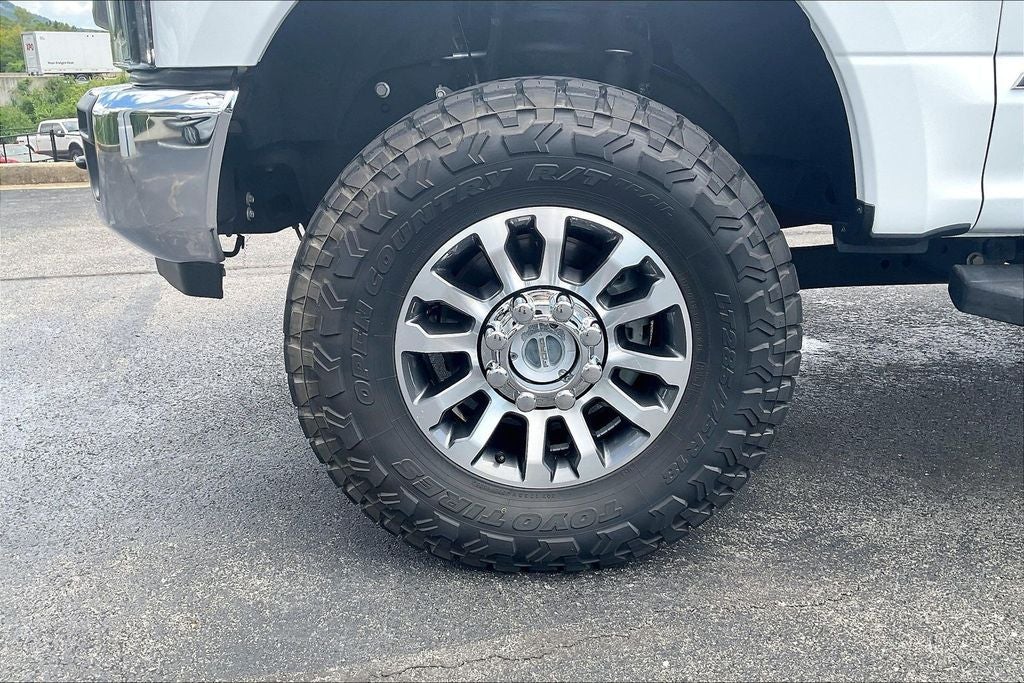 2022 Ford F-250SD Lariat