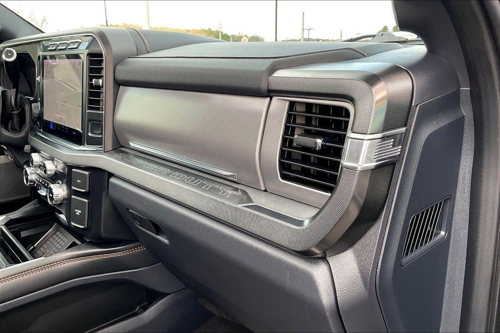 2024 Ford F-350SD Platinum