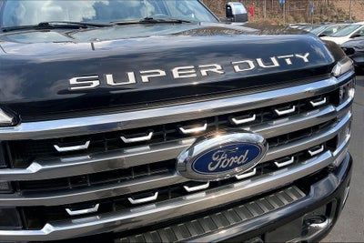 2024 Ford F-350SD Platinum