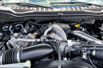 2022 Ford F-350SD Lariat DRW