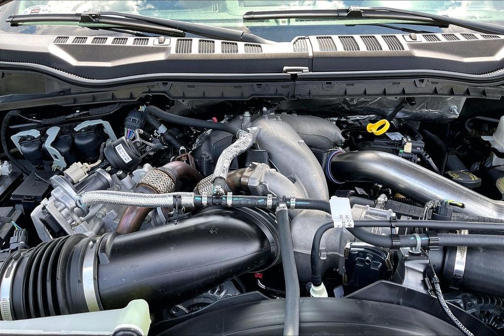 2022 Ford F-350SD Lariat DRW