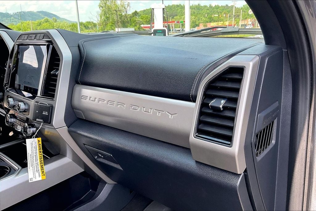 2022 Ford F-350SD Lariat DRW