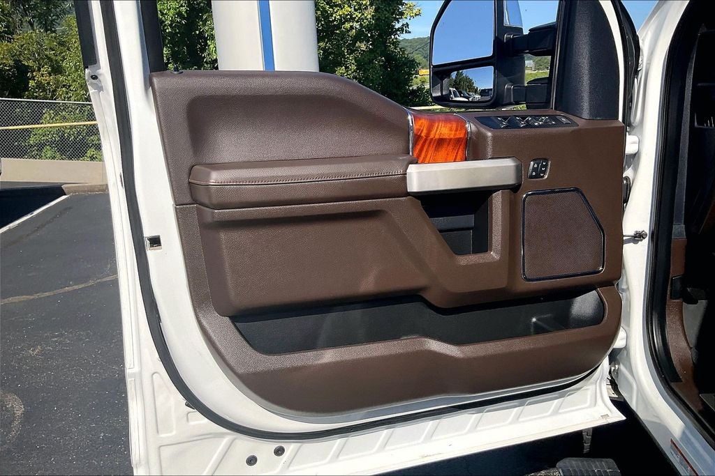 2022 Ford F-450SD King Ranch DRW
