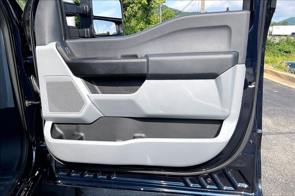2025 Ford F-450SD XL DRW