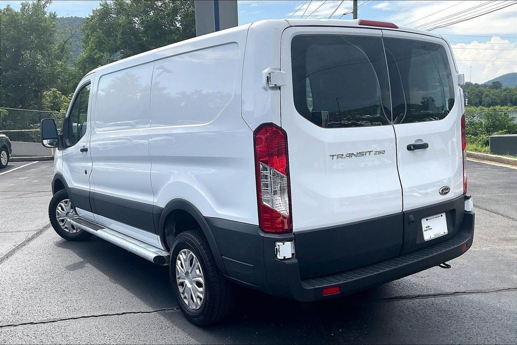 2025 Ford Transit-250 Base