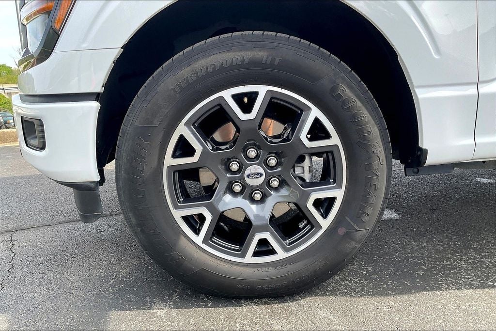 2025 Ford F-150 STX