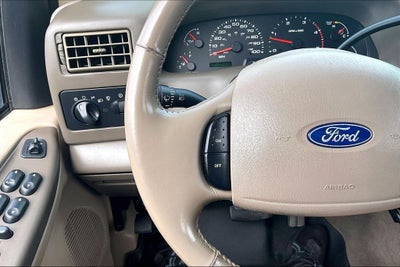 2002 Ford F-250SD Lariat