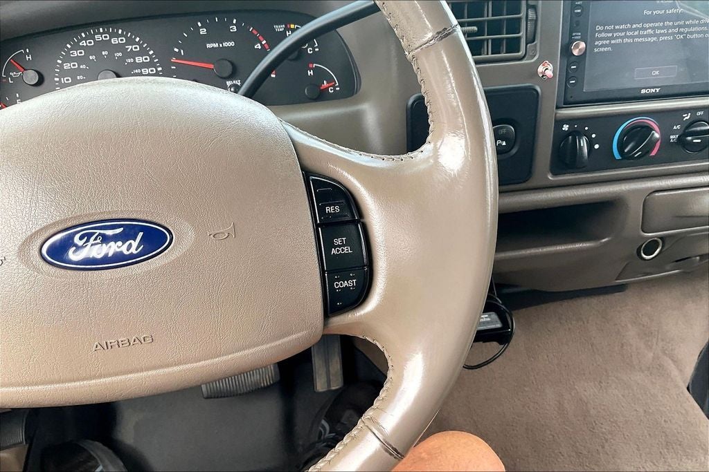2002 Ford F-250SD Lariat