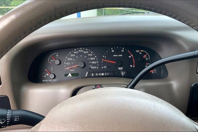 2002 Ford F-250SD Lariat