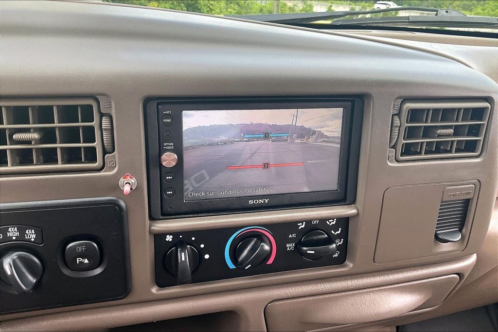 2002 Ford F-250SD Lariat