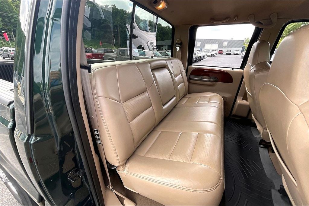 2002 Ford F-250SD Lariat