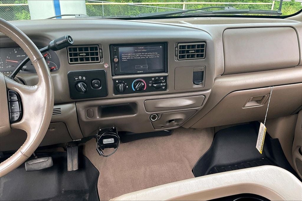 2002 Ford F-250SD Lariat