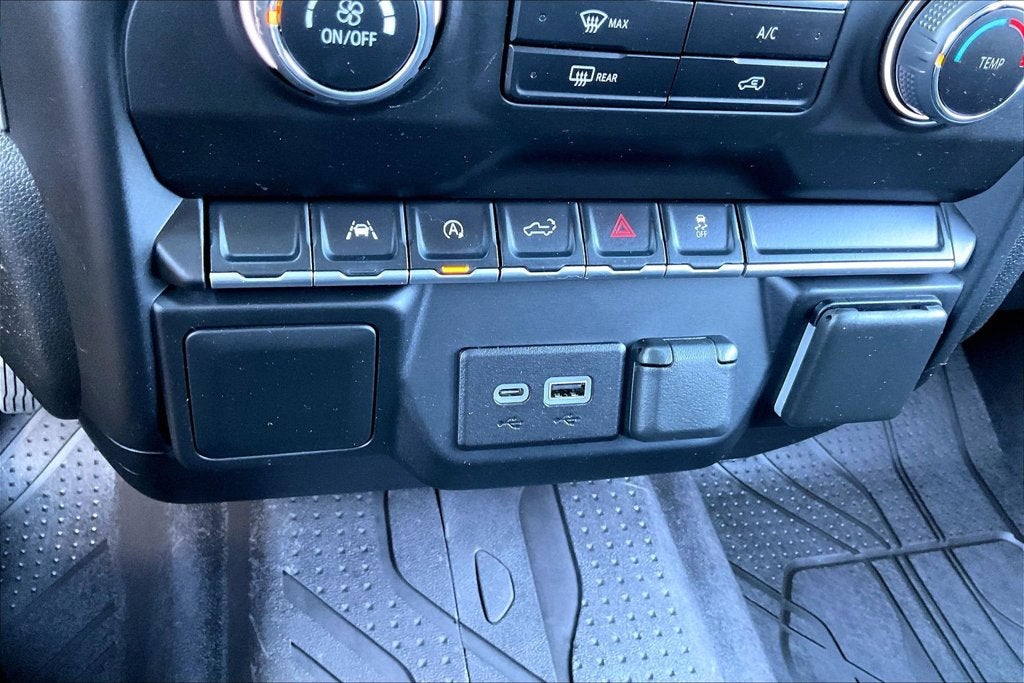 2023 Chevrolet Silverado 1500 Custom