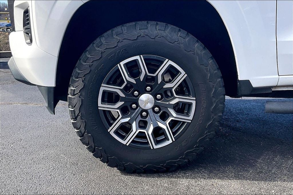 2023 Chevrolet Colorado LT