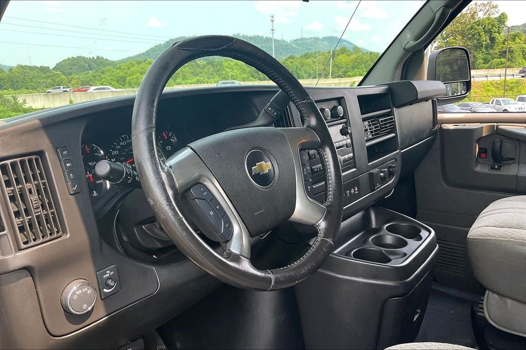 2015 Chevrolet Express 3500 Work Van Cargo
