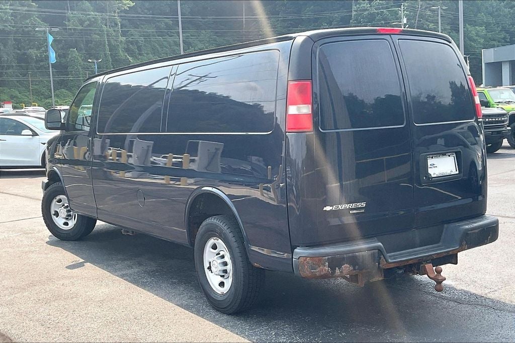 2015 Chevrolet Express 3500 Work Van Cargo