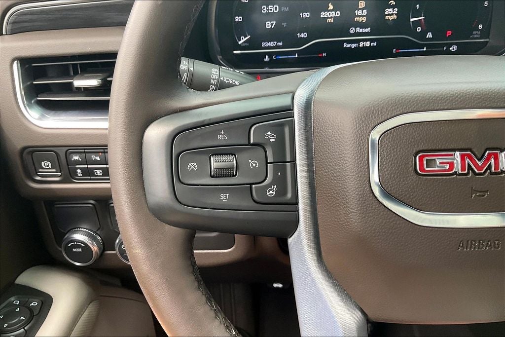 2023 GMC Yukon SLT